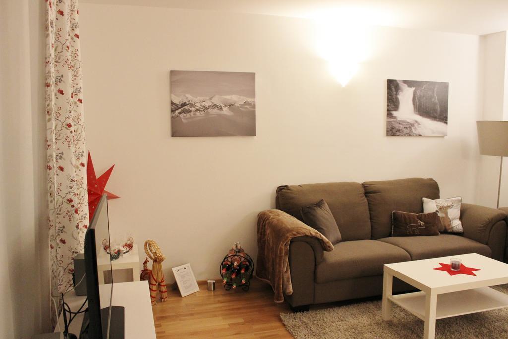 Ferienwohnung Earthloft Бад Клайнкирххайм Стая снимка