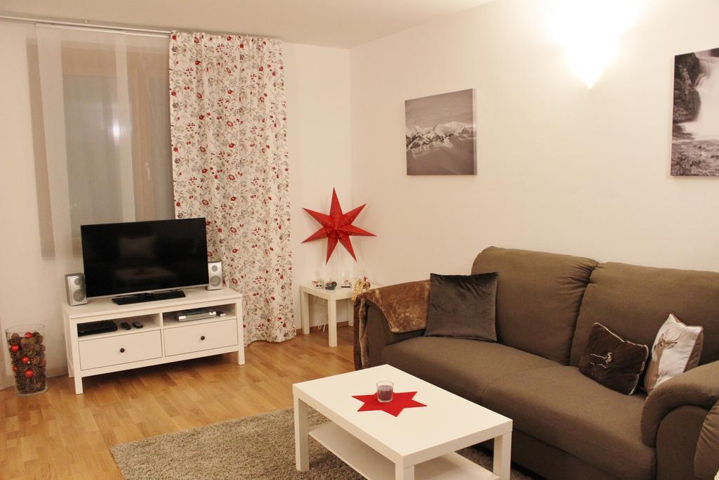 Ferienwohnung Earthloft Бад Клайнкирххайм Стая снимка