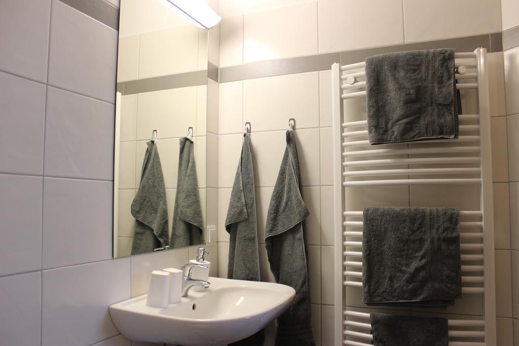 Ferienwohnung Earthloft Бад Клайнкирххайм Стая снимка